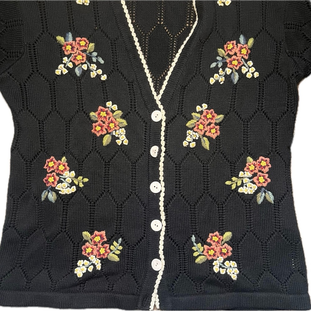 Marisa‎ Christina Floral Embroidered Knit Cardigan Black Cottagecore Vintage M - Picture 7 of 12